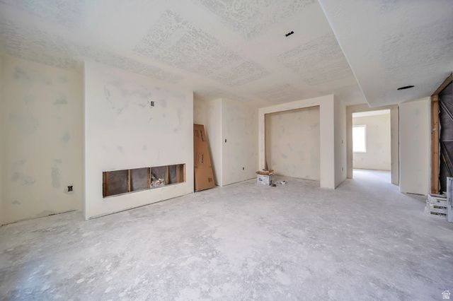 1034 W HERITAGE CREST WAY, Bluffdale, UT 84065