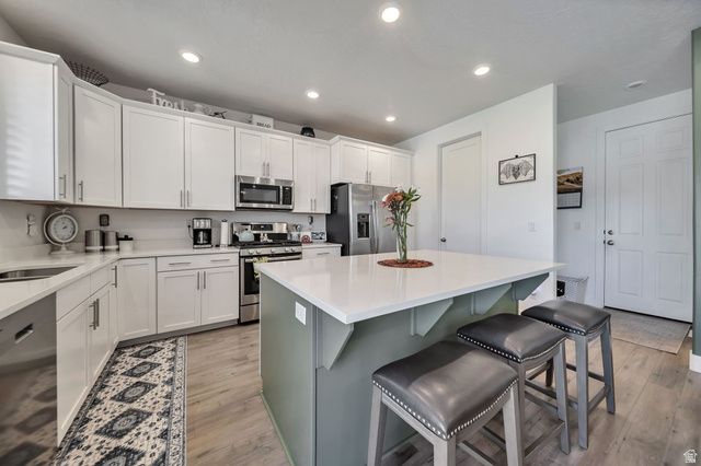 1034 W HERITAGE CREST WAY, Bluffdale, UT 84065