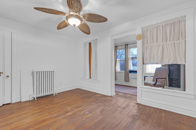 616 S Cuyler Avenue, Oak Park, IL 60304