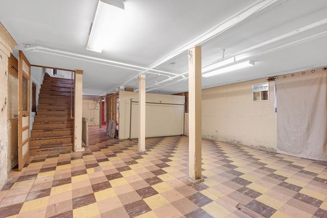 616 S Cuyler Avenue, Oak Park, IL 60304