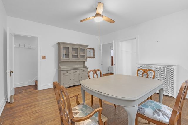 616 S Cuyler Avenue, Oak Park, IL 60304