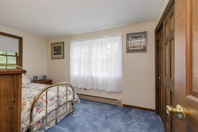 9 Severance Drive, Londonderry, NH 03053