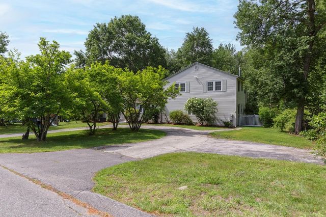 9 Severance Drive, Londonderry, NH 03053