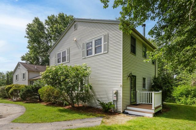 9 Severance Drive, Londonderry, NH 03053