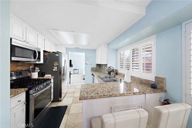 23755 Cork Oak Circle, Murrieta, CA 92562