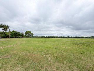 3111 Fm 2737, Lone Oak, TX 75453