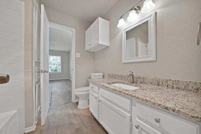 7307 Kingswood Circle, Fort Worth, TX 76133