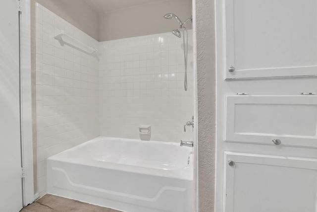 7307 Kingswood Circle, Fort Worth, TX 76133