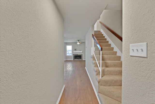 7307 Kingswood Circle, Fort Worth, TX 76133