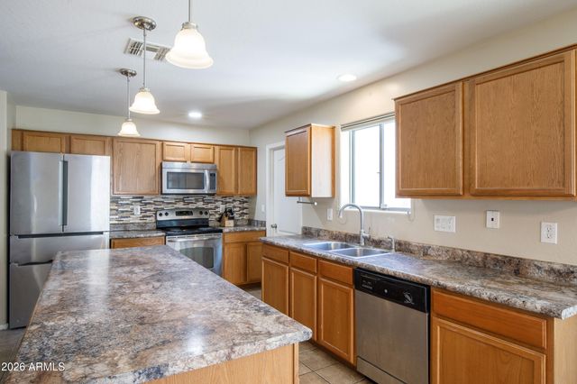 7264 W CACTUS WREN Drive, Glendale, AZ 85303