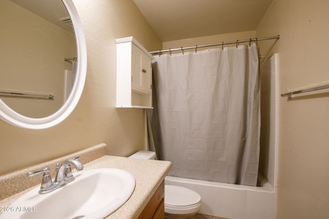 7264 W CACTUS WREN Drive, Glendale, AZ 85303