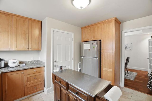 126 W 39th Avenue, San Mateo, CA 94403