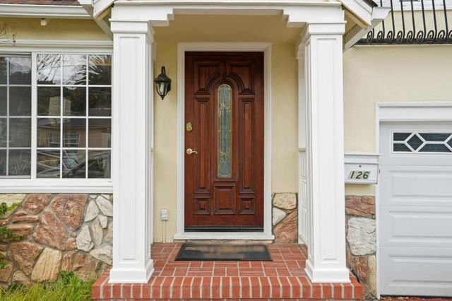 126 W 39th Avenue, San Mateo, CA 94403