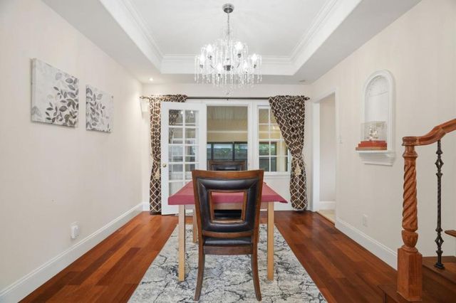 126 W 39th Avenue, San Mateo, CA 94403