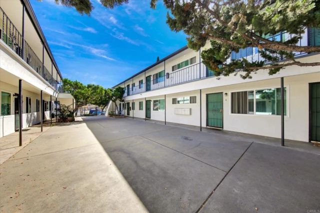 7025 Boulevard Drive, La Mesa, CA 91941