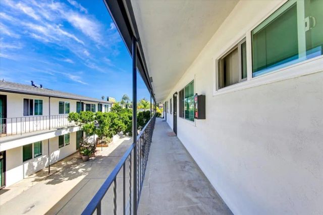 7025 Boulevard Drive, La Mesa, CA 91941