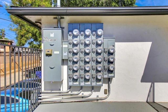 7025 Boulevard Drive, La Mesa, CA 91941