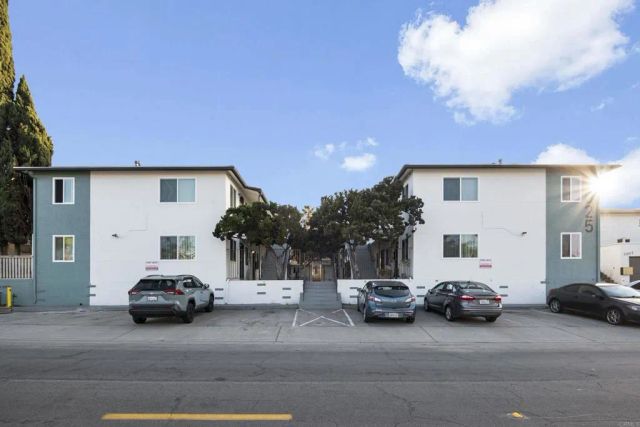 7025 Boulevard Drive, La Mesa, CA 91941