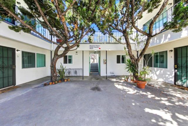 7025 Boulevard Drive, La Mesa, CA 91941