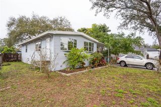 7961 50TH AVENUE N, St Petersburg, FL 33709