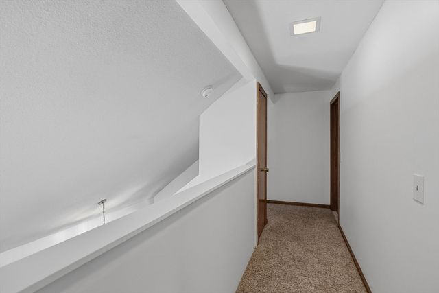 52 Birch St, Plymouth, MA 02360