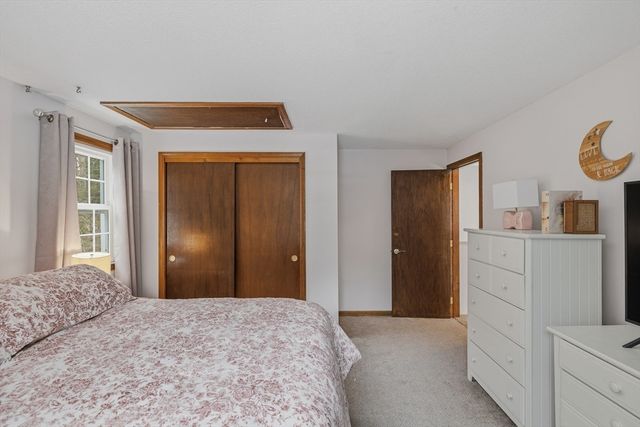 52 Birch St, Plymouth, MA 02360