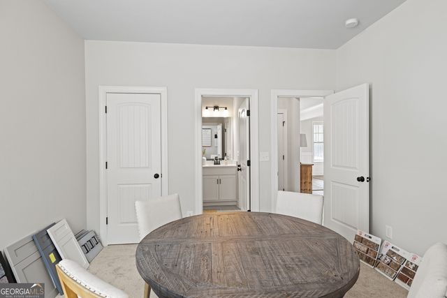 3296 Lions Ruby Lane, Atlanta, GA 30349