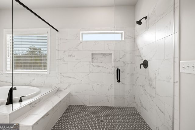 3296 Lions Ruby Lane, Atlanta, GA 30349