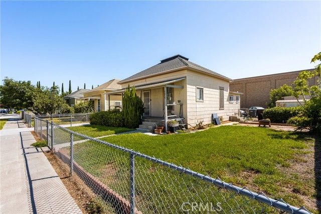171 N Cypress Street, Orange, CA 92866