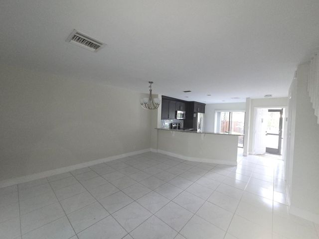 7890 Lago Del Mar Drive 142, Boca Raton, FL 33433