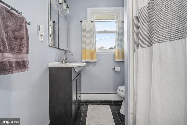 2714 WESTLOCK DR, Wilmington, DE 19808