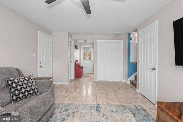 2714 WESTLOCK DR, Wilmington, DE 19808