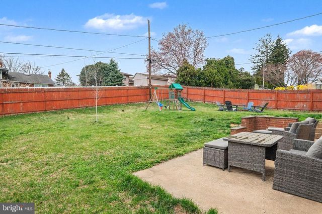 2714 WESTLOCK DR, Wilmington, DE 19808