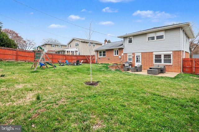 2714 WESTLOCK DR, Wilmington, DE 19808