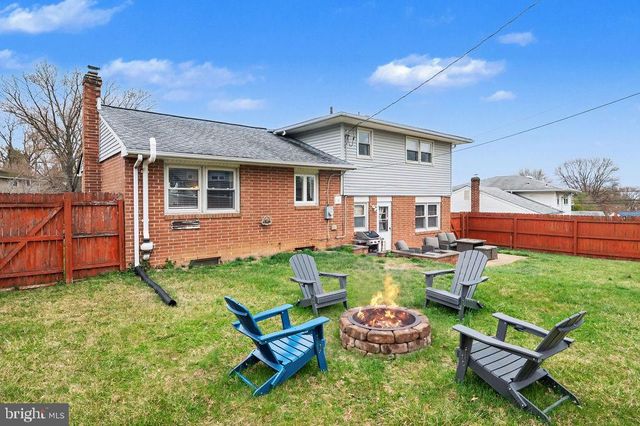 2714 WESTLOCK DR, Wilmington, DE 19808