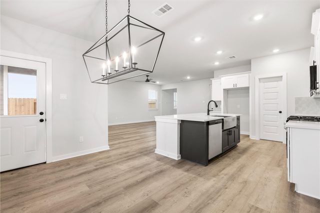 6434 Downey Lane, Rosharon, TX 77583