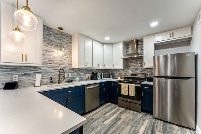 6065 Milton Street 133, Dallas, TX 75206