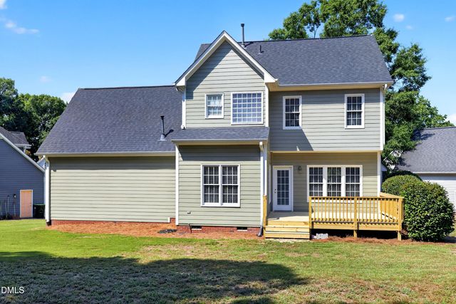 1702 Ashbark Court, Apex, NC 27502