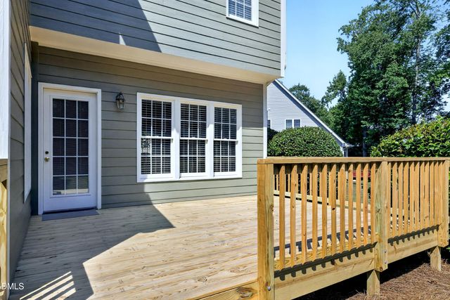 1702 Ashbark Court, Apex, NC 27502