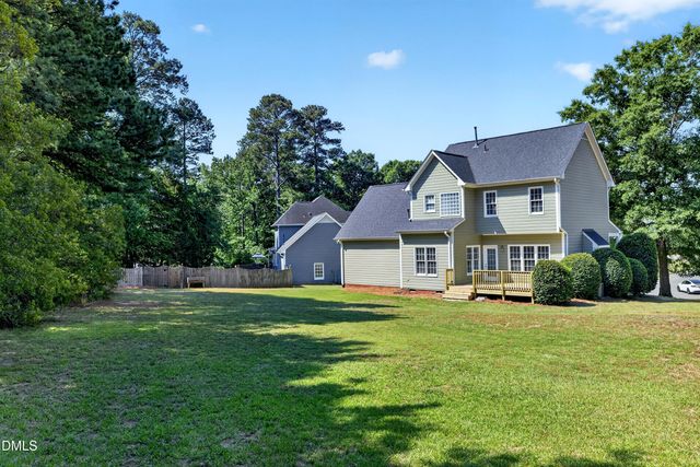1702 Ashbark Court, Apex, NC 27502