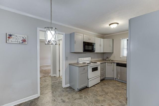 698 Melinda Drive, Winder, GA 30680