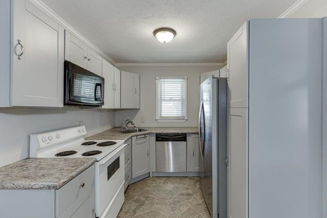 698 Melinda Drive, Winder, GA 30680