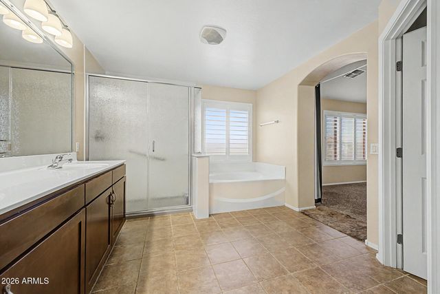 17940 W DESERT Lane, Surprise, AZ 85388