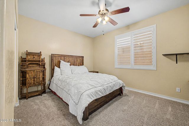 17940 W DESERT Lane, Surprise, AZ 85388