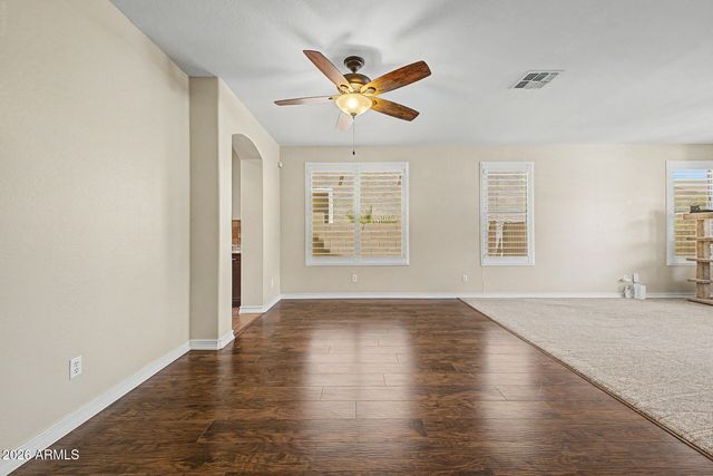 17940 W DESERT Lane, Surprise, AZ 85388