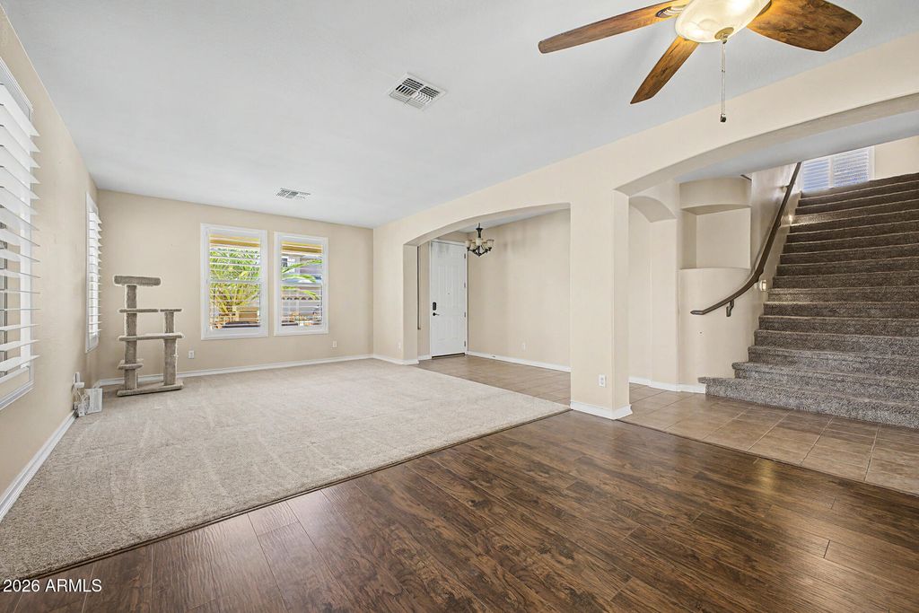 17940 W DESERT Lane, Surprise, AZ 85388 — photo 3