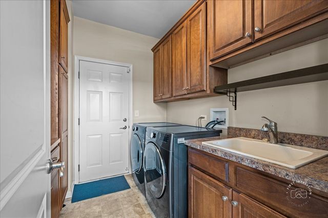 3591 Ayres Drive, Aurora, IL 60506