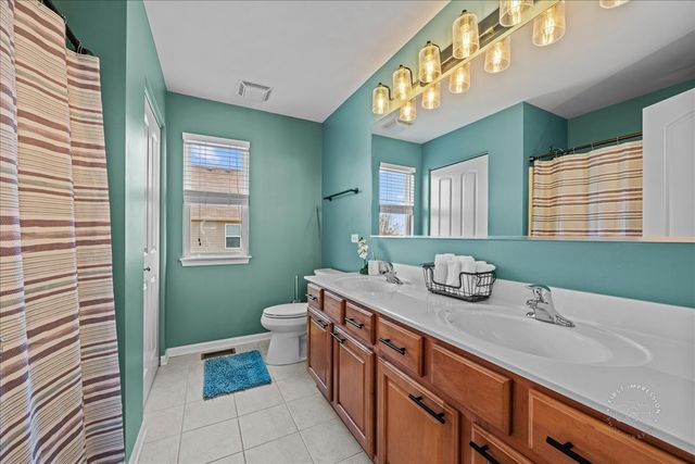 3591 Ayres Drive, Aurora, IL 60506