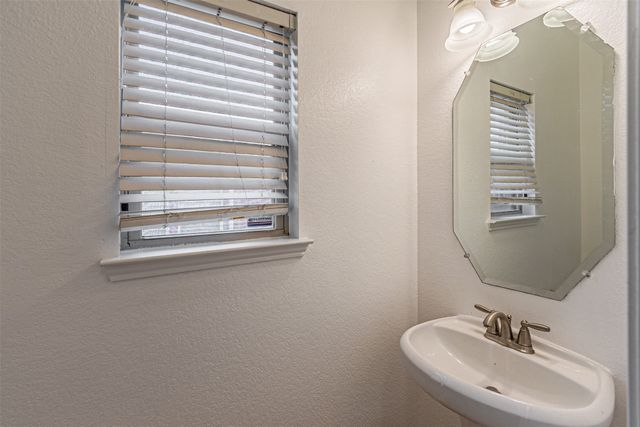 6547 Portside Ridge Lane, Dallas, TX 75249