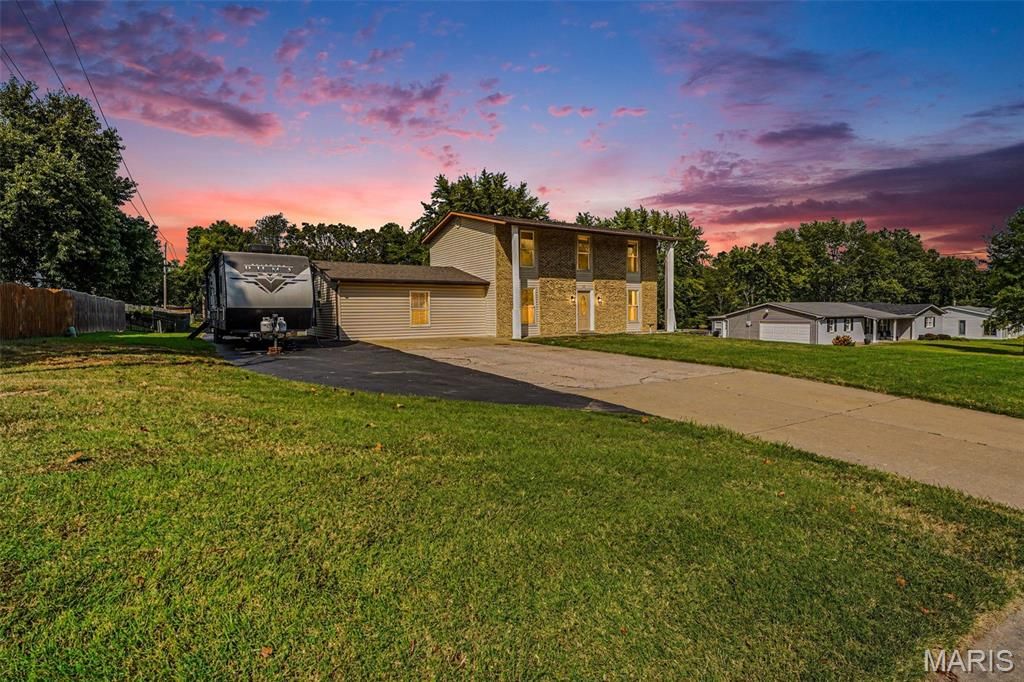 10 Laura Hill Road, Unincorporated, MO 63376